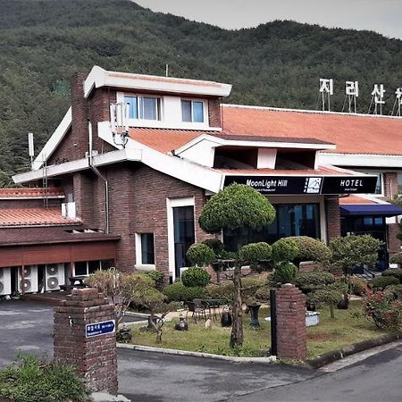 Hotel Jirisan Haetsal Gurye Exterior foto